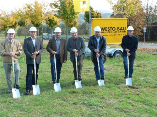 2008: Ground-breaking ceremony for the company premises in Holzmaden, Germany